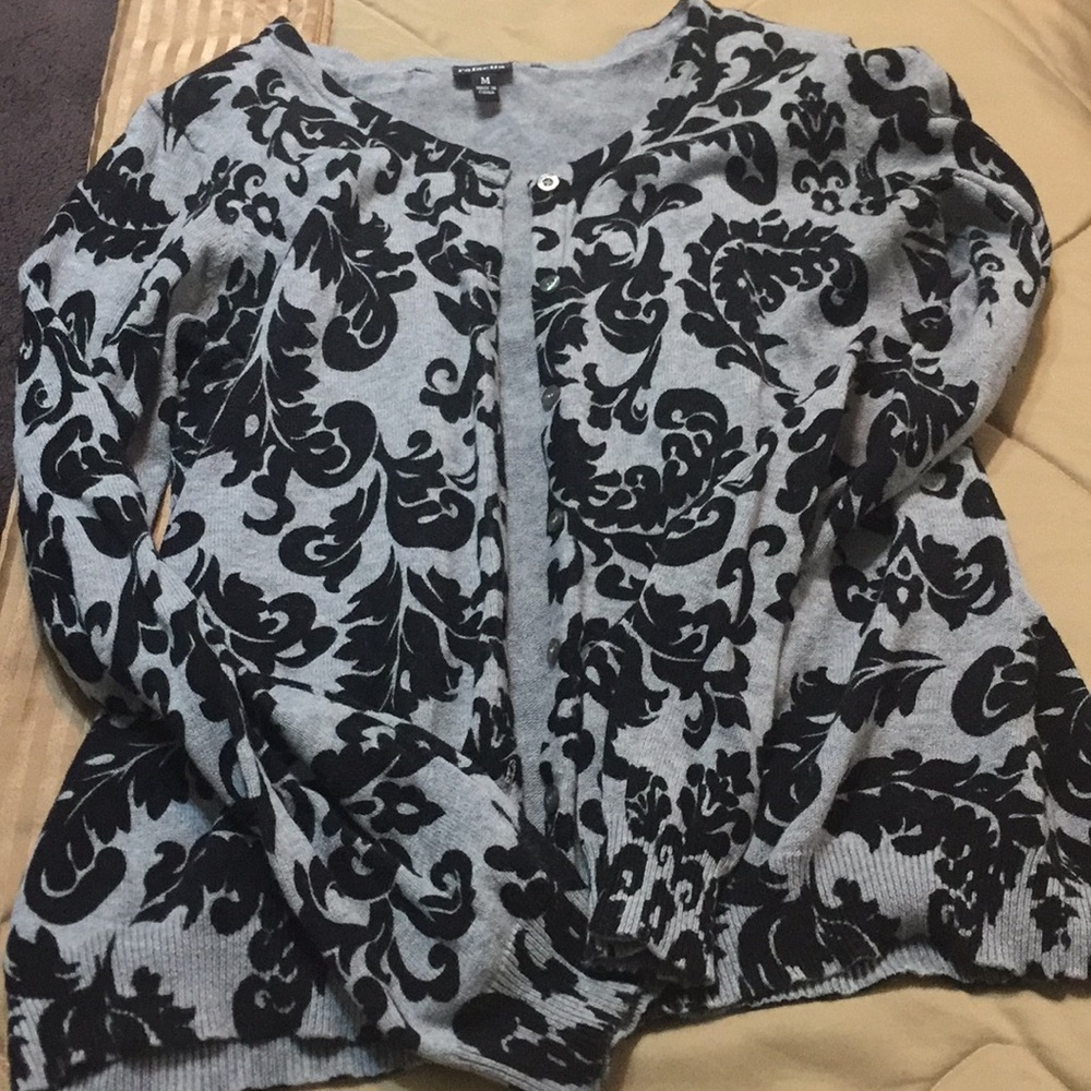 Sweater by Rafella